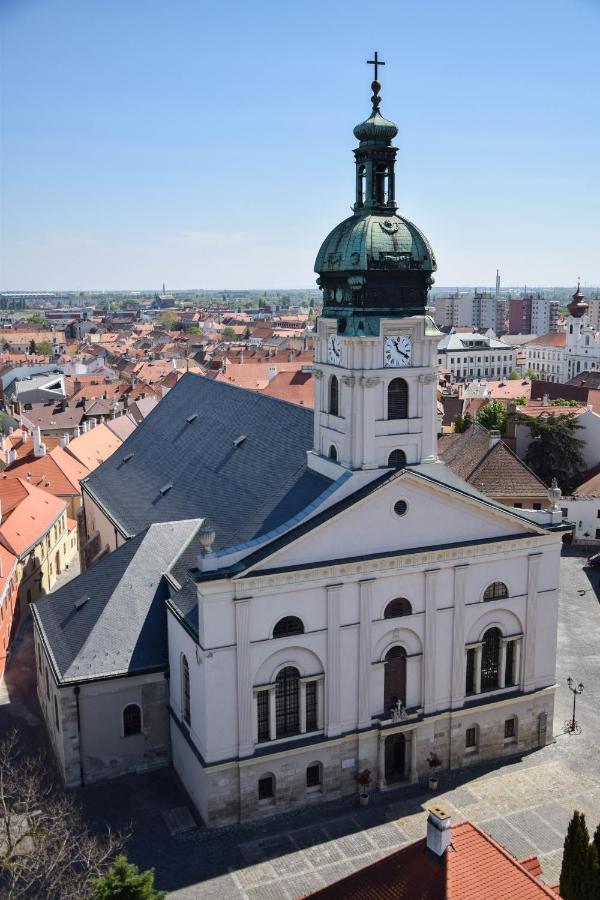 Hotel Domus Collis Gyor Exterior photo